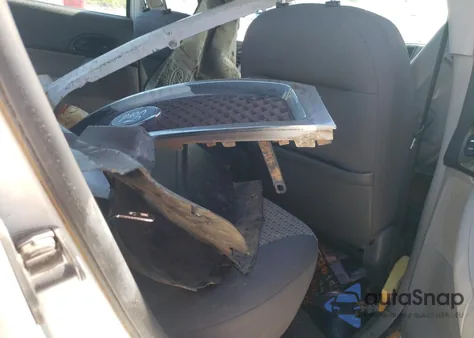 2007 Ford Focus Zx4 z USA, uszkodzony, nr VIN 1FAFP34N97W187782